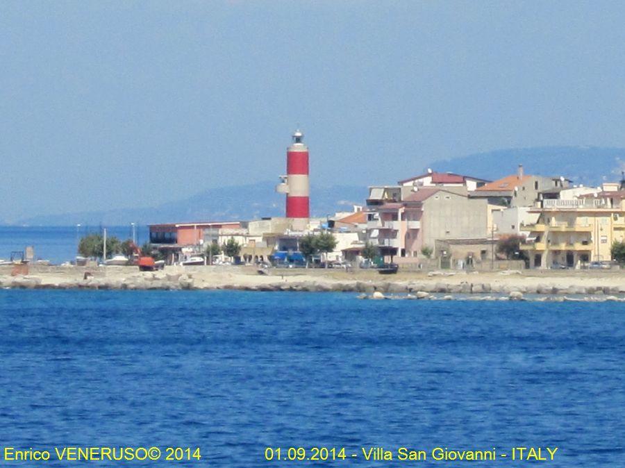 40 - Faro di Punta Pezzo ( Villa San Giovanni - ITALY).jpg